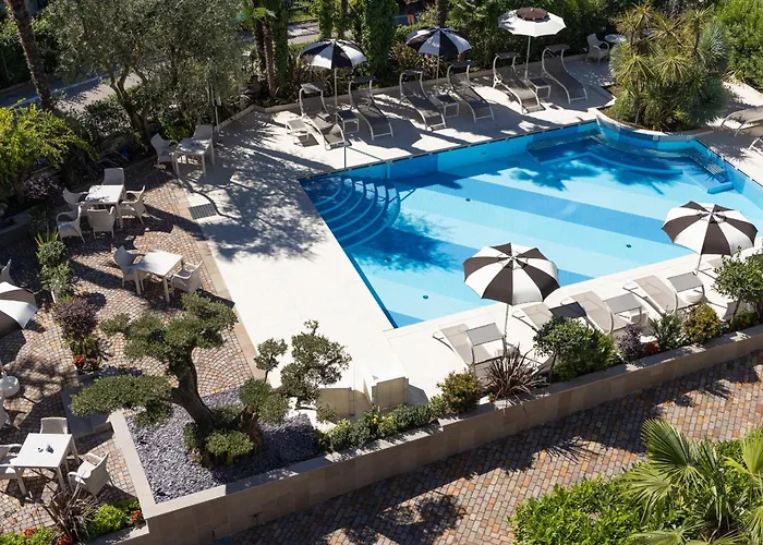 Garda Suite Hotel - Tonelli Hotels Riva del Garda
